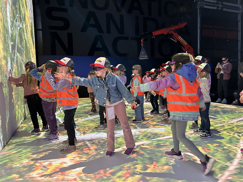 PALFINGER INSPIRES THE FEMALE TECHNICIANS OF TOMORROW